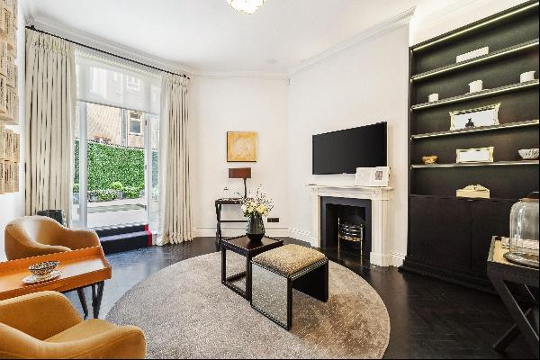 4 bedroom apartment to rent in Knightsbridge, SW1X