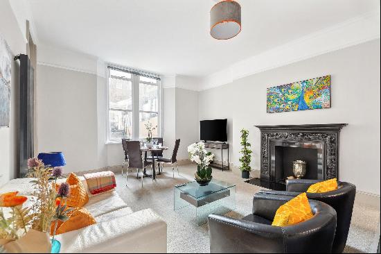 A newly refurbished 2 bedroom flat to rent in Marylebone W1