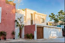 8007 - House for Sale in La Veleta Tulum 3 bedrooms, Tulum 77760