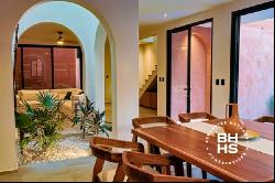 8007 - House for Sale in La Veleta Tulum 3 bedrooms, Tulum 77760