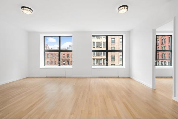 <p><span>With views of Park Avenue South, this stunning three-bedroom, three-and-a-half-ba