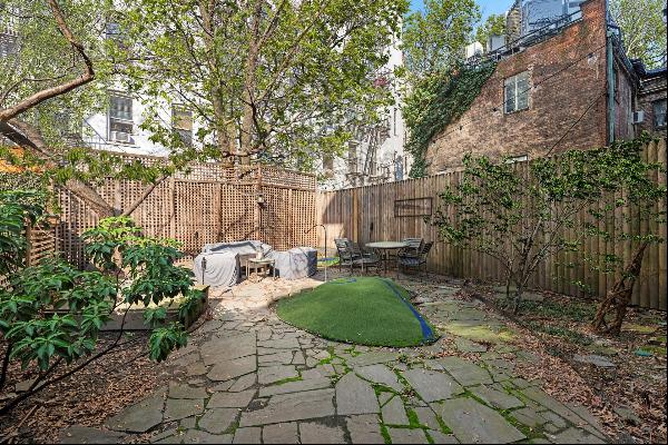 Welcome to your oasis in the heart of SoHo! Just in time for spring, this stunning residen