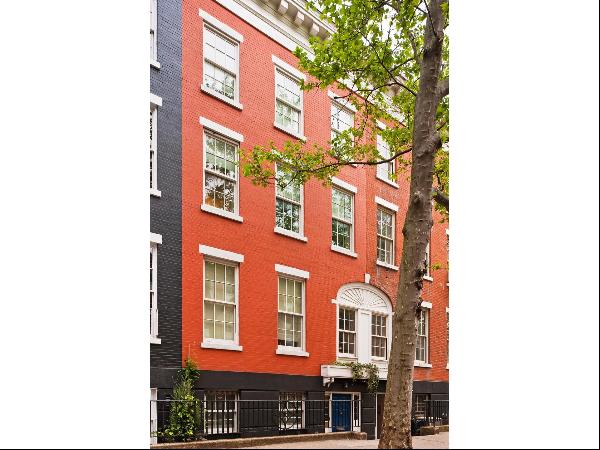 A quiet and "secret" enclave in the heart of Greenwich Village for over 100 years, the hou