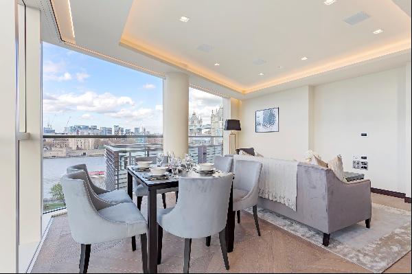 An extremely spacious, dual aspect, two double bedroom apartment in the prestigious rivers
