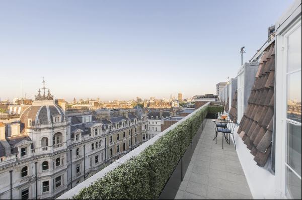 Stunning penthouse in the heart of Mayfair