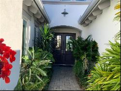 4964 ANDROS DR, Naples FL 34113