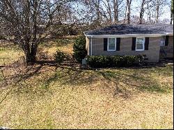 742 Woodmont Circle, Anderson SC 29624