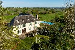 PRETTY BEARNAIS FARM HOUSE WITH GITE AND SWIMMING- POOL