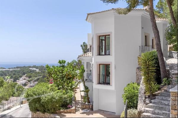 Mediterranean villa with spectacular panoramic sea views