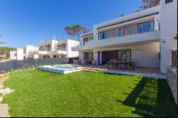 New modern villas, turnkey, near Son Parc Golf Course in Menorca