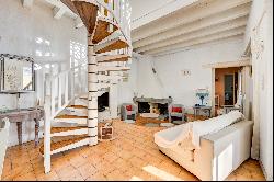 Arles, City center, 4 bedroom house with swimming pool