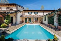 Wonderful farmhouse near Milan