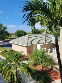 2261 Somerset Ridge Drive Unit 203, Lehigh Acres FL 33973