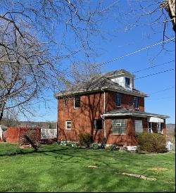 5 Market St, East Bethlehem PA 15333