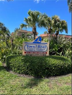 4277 Mariner Way Unit 216, Fort Myers FL 33919