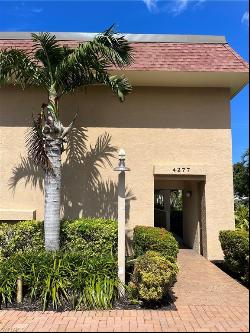 4277 Mariner Way Unit 216, Fort Myers FL 33919