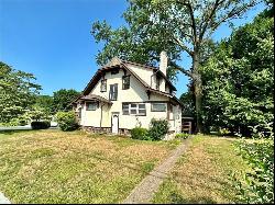 18 Revere Road, Larchmont NY 10538