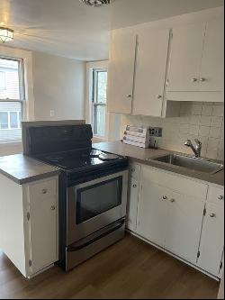 29 Center St #2, Watertown MA 02472