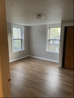 29 Center St #2, Watertown MA 02472