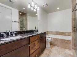 1505 Elm Street #301, Dallas TX 75201