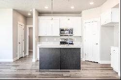 Three-Bedroom Townhome at the Ridge at Spanish Fork