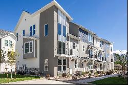 Three-Bedroom Townhome at the Ridge at Spanish Fork