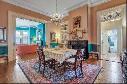 Grand Victorian Historical Home in the Heart of Downtown Savannah