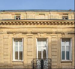 SAINT-SEURIN - LUXURY CONVERTED HOUSE - DRESSING ROOM - 5 BEDROOMS - TERRACE