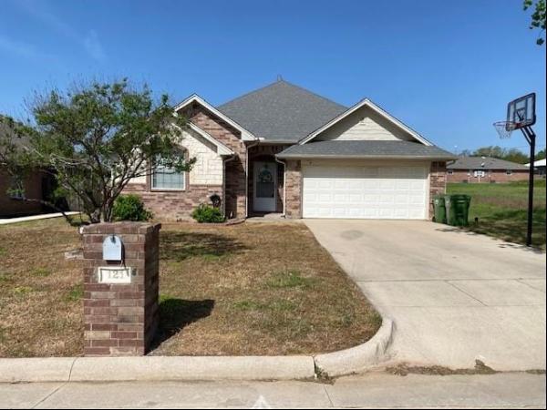 121 Chisolm Trail Court