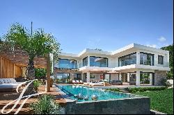 Superb modern villa for rent in Mougins