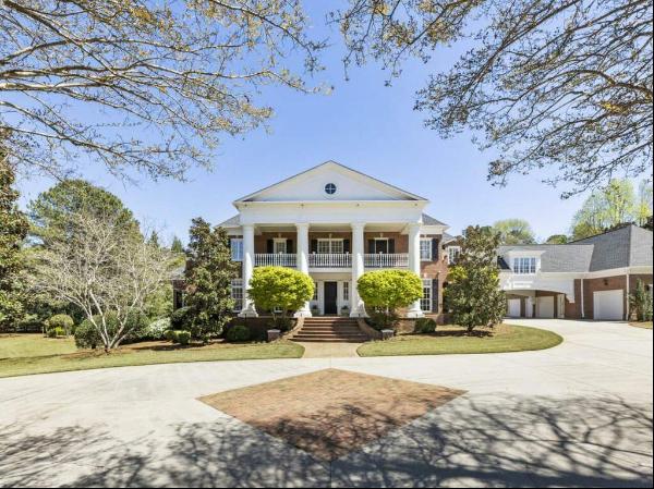 exceptional southern style estate