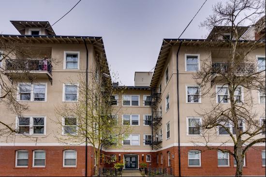 731 SW KING AVE #5 Portland, OR 97205