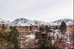 6 Minute Walk to the University of Utah Campus