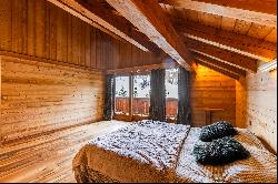 Beautiful Chalet with Authentic Charm in Montgenevre