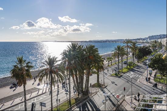 Rental investment opportunity in the heart of prestigious Carre d'Or, Nice