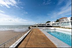 SUPERB APARTMENT WITH LARGE TERRACE AND SEA VIEW ROYAN