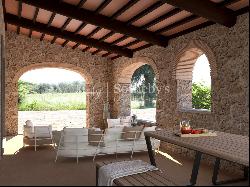 Panoramic stone farmhouse with olive groves and sea views