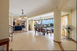 Four Bedroom Villa in Peyia, Pafos