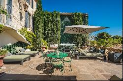 19th-century mansion between the Luberon and Alpilles mountains