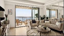 Magnificent apartment with exceptional sea view