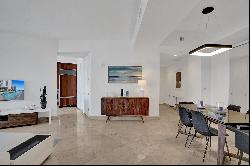 16001 Collins Ave, #805, Sunny Isles Beach, FL