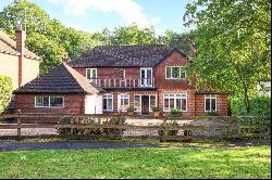 Daleside, Gerrards Cross, Buckinghamshire, SL9 7JD