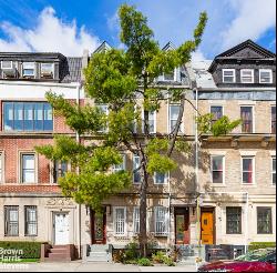 302 A Brooklyn Avenue in Crown Heights, New York