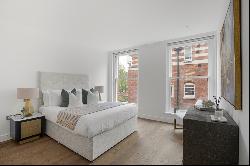 Brand new, modernly designed apartment with incredible Hyde Park views and in-ho