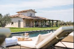 Villa Olive at Capalbio: splendid farm with dependance and pool