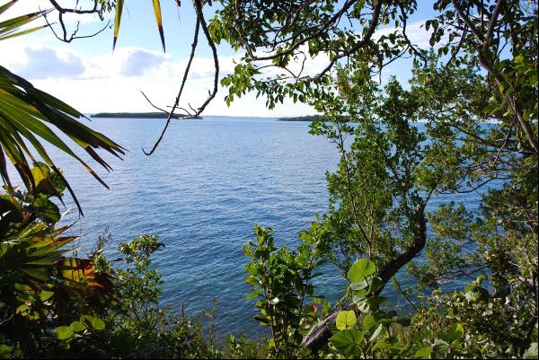 Elbow Cay/Hope Town Land