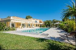 Saint-Cyr-sur-Mer - Prestigious House with Pool and Unobstructed View