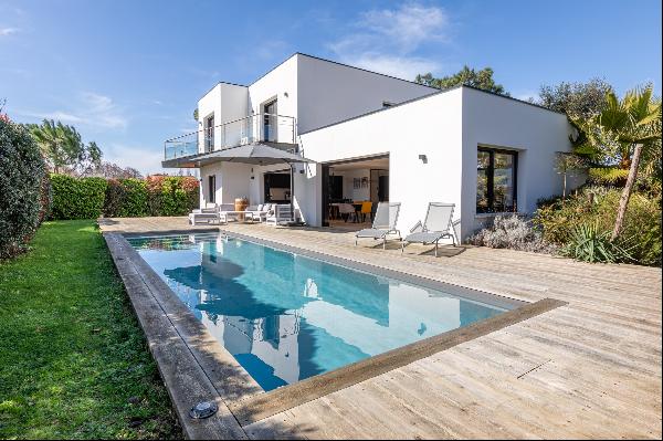 LA TESTE-DE-BUCH - SUPERB COMTEMPORARY VILLA - SWIMMING POOL