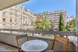 Paris 17th District – A sunny 2/3 bed apartment