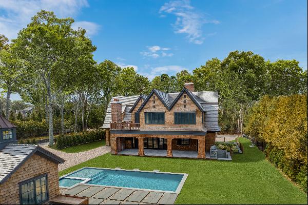 Located South of the Highway in East Hampton Village, in the Heart of Georgica's Estate se